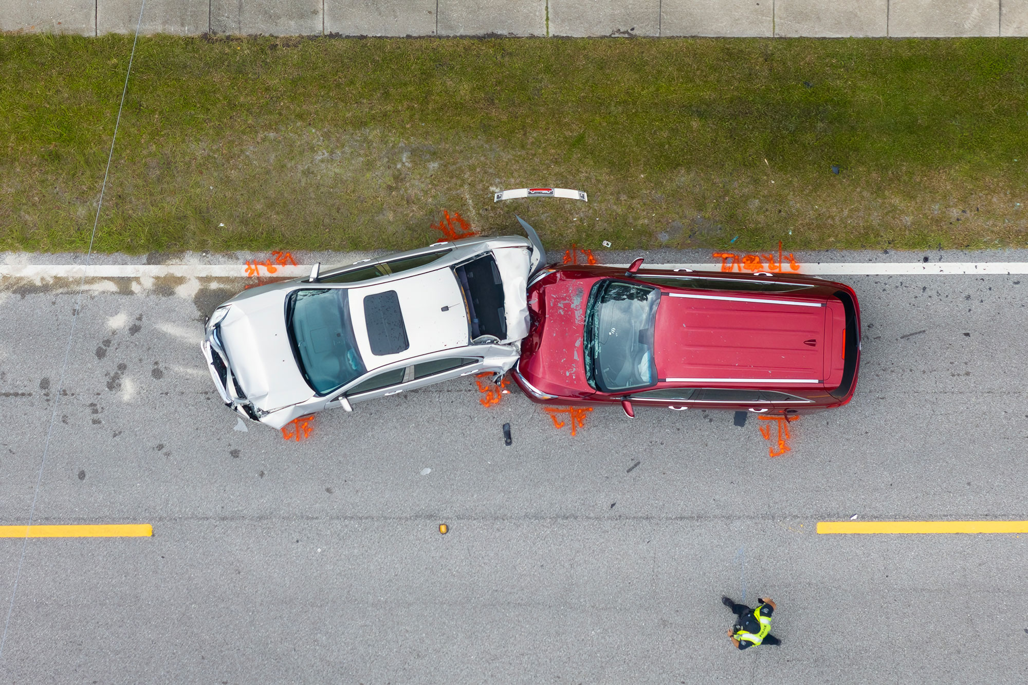 car crash from overhead view on rural road